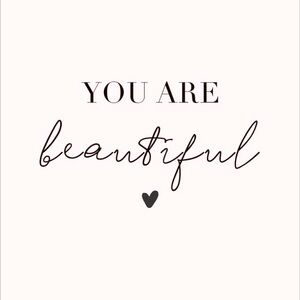 Meet your Posher, Elle!